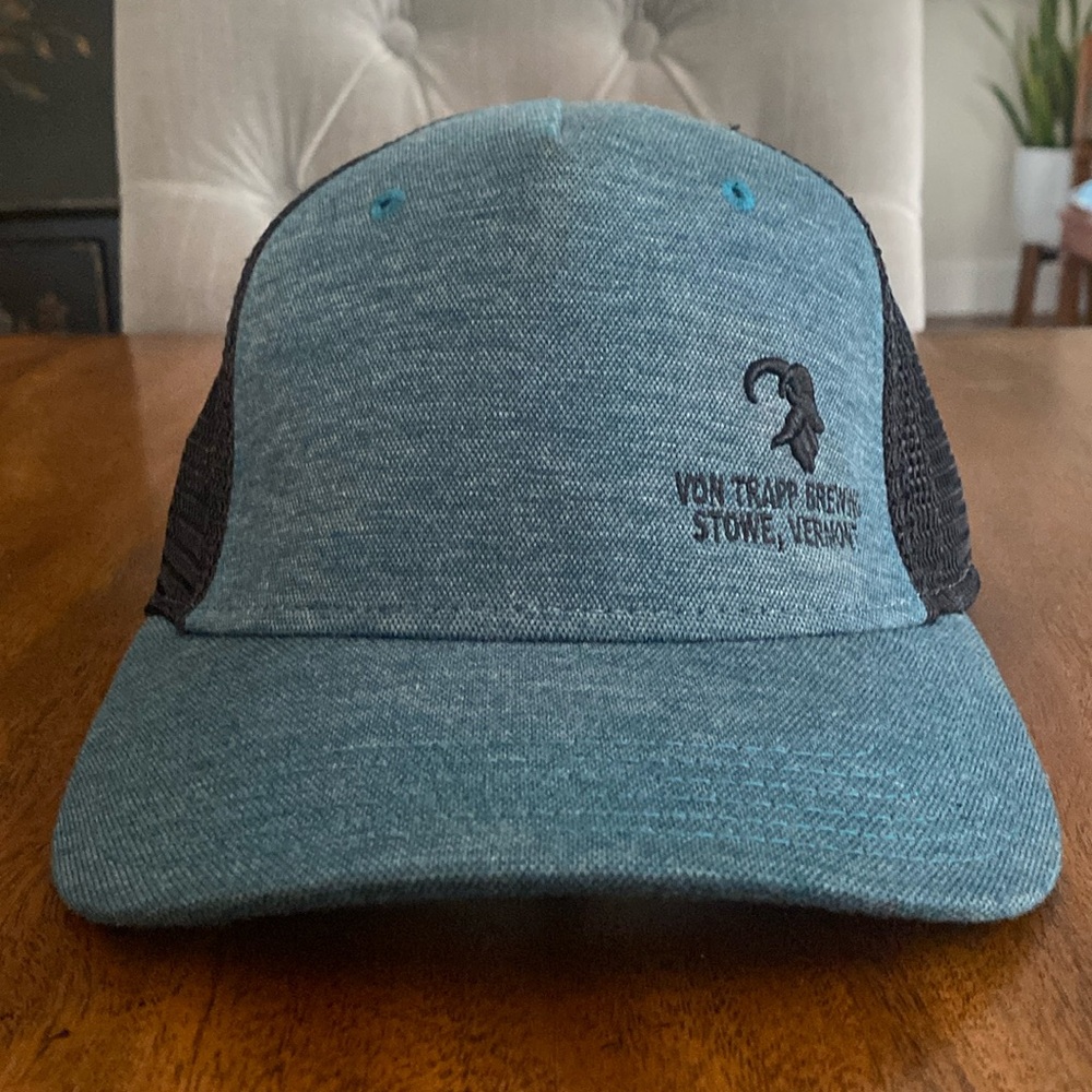 Baseball cap